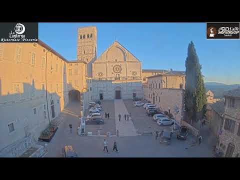 Piazza San Rufino at golden hour